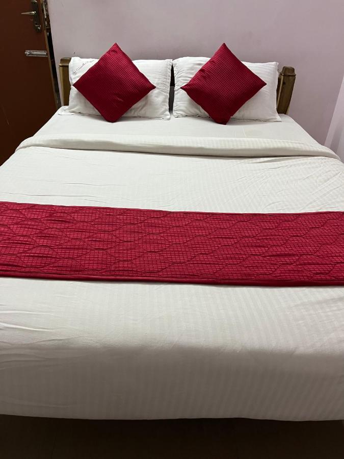 Tulip Villa 3Bhk 2Bhk And 1Bhk Located Near Chunnambar Boat House And Paradise Beach Pūrnānkuppam Extérieur photo