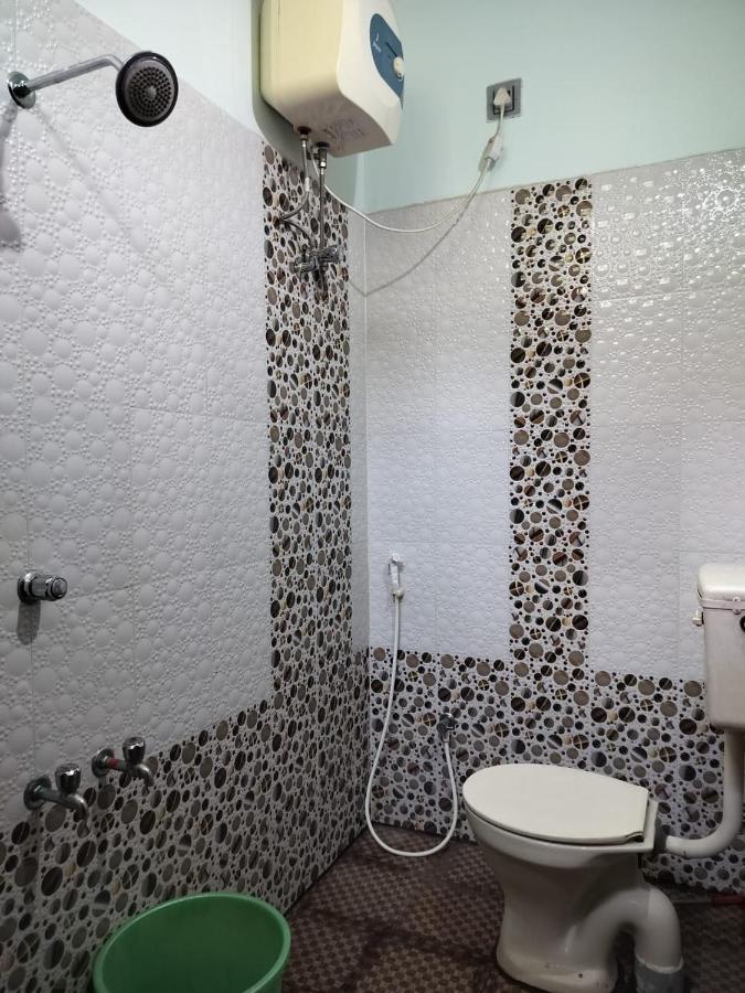 Tulip Villa 3Bhk 2Bhk And 1Bhk Located Near Chunnambar Boat House And Paradise Beach Pūrnānkuppam Extérieur photo
